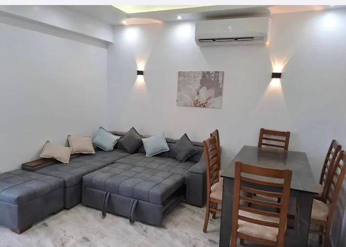 Selena Bay With Private Beach,sea View מלון דירות הורגהדה