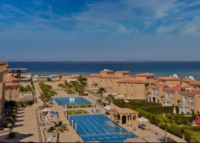 Selena Bay With Private Beach,sea View הורגהדה