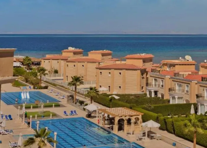 Selena Bay With Private Beach,sea View הורגהדה