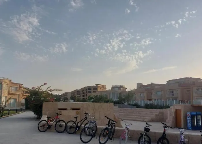 Selena Bay With Private Beach,sea View מלון דירות